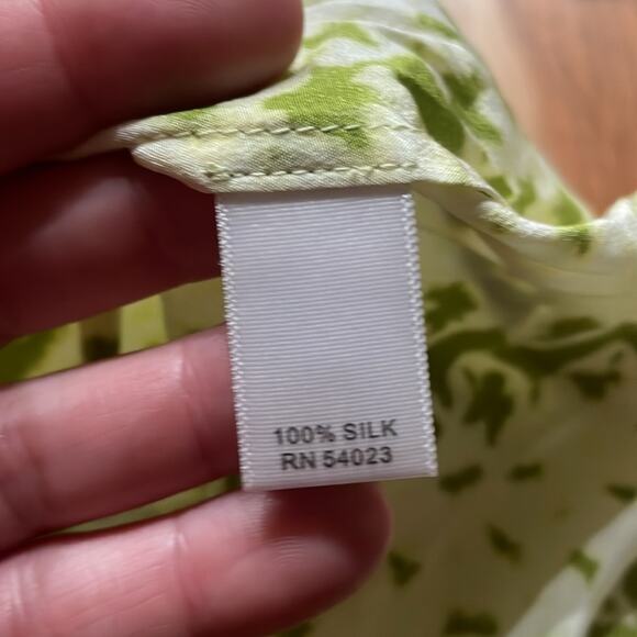 Banana Republic Silk Summer Dress - Size 2 - Great Condition! - Picture 8 of 8